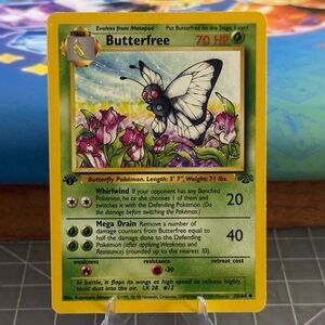 Pokemon Butterfree 1st Edition Jungle Card WOTC Vintage